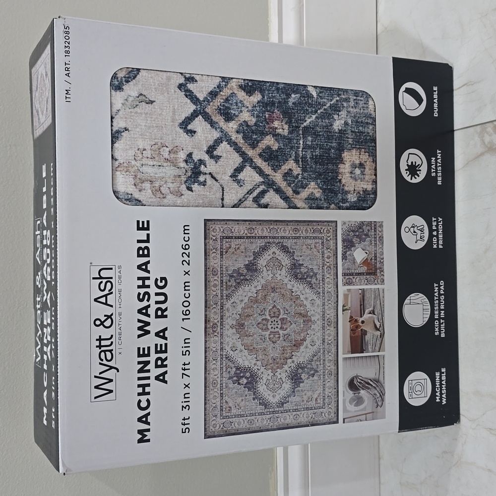 Wyatt & Ash Washable Indoor Area Rug, Geraldine - Picture 7 of 11